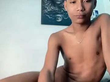 Chaturbate Live Porn of alejo_cute