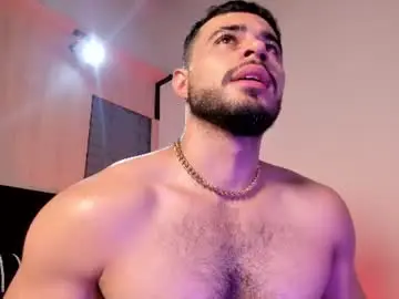 Chaturbate Free Live Porn of alex_wolf05
