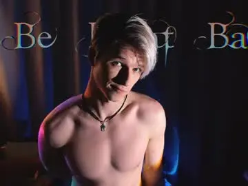 Chaturbate Watch Live Sex Cams of jack_frozt