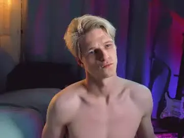 Chaturbate Live Sex Cam of jack_frozt