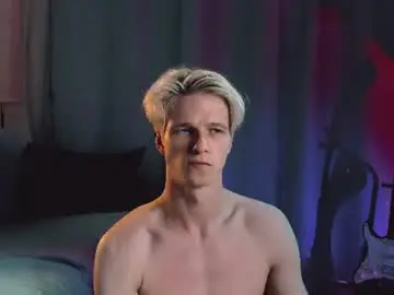 Chaturbate Live Sex Cam of jack_frozt