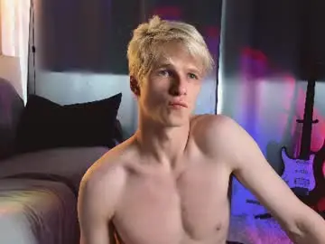 Chaturbate Watch Live Sex Cams of jack_frozt