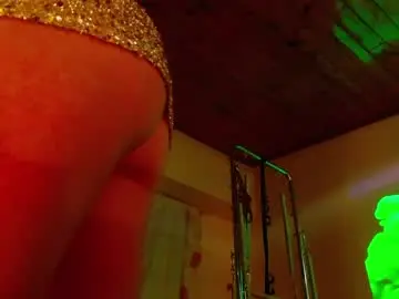 Chaturbate Watch Live Sex Cams of luxurydivine