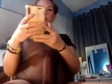 Chaturbate Live Sex Cam of rencymerrit