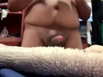 Chaturbate Adult Webcam of sextinboy24