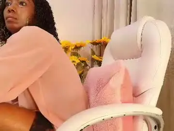 Chaturbate Watch Live Sex Cams of _ninafox_