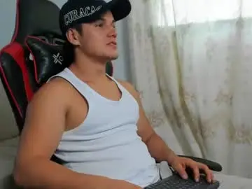 Chaturbate Free Porn Cam of julian_wallace1