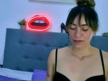 Chaturbate Live Porn of lorena_sweet3
