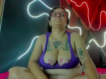 Chaturbate Free Porn Cam of saraparquer