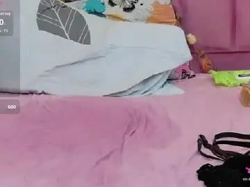 Chaturbate Free Porn Cam of collegepawglovedaddy
