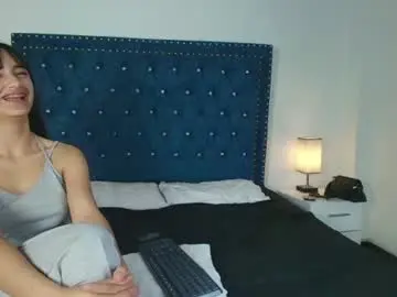 Chaturbate Live Sex Cam of damian_and_roxanne