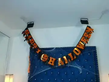 Chaturbate Best live sex cam show of damian_and_roxanne
