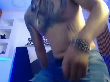 Chaturbate Best live sex cam show of damian_demetriou