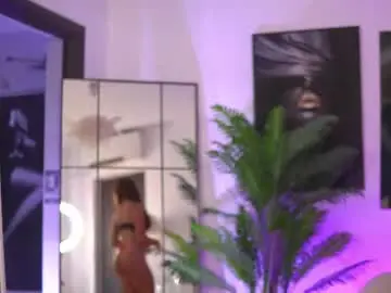 Chaturbate Watch Live Sex Cams of ellenkarter