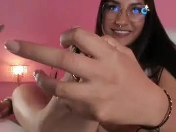 Chaturbate Sex Cam of isisdream_