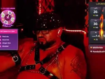 Chaturbate Watch Live Sex Cams of mr_wolf46