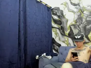 Chaturbate Free Live Porn of nick_straightboy