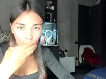 Chaturbate Watch Live Sex Cams of nilliluv