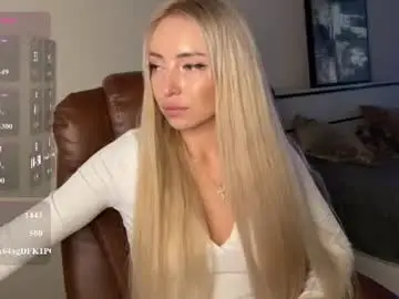 Chaturbate Best live sex cam show of ohmyemma