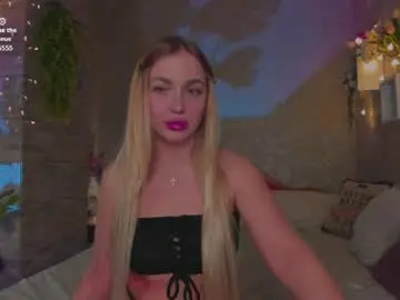 Chaturbate Live Porn of holly_molly8