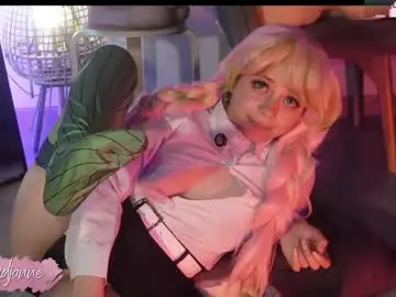 Chaturbate Live Sex Cam of loidjanne