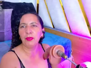 Chaturbate Nude Webcam of luna_naughty1