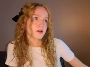 Chaturbate Free Porn Cam of sue_dream
