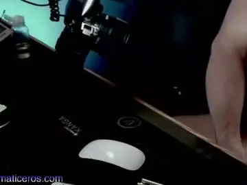 Chaturbate Free Porn Cam of horny_edgucated