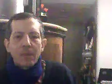 Chaturbate Nude Webcam of lucianoaxel