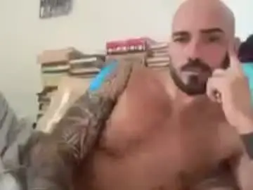 Chaturbate Sex Cam of alessandromori91