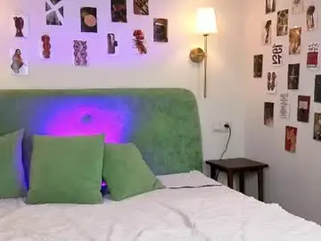 Chaturbate Live Sex of kiara_lazy