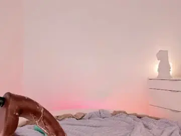 Chaturbate Watch Live Sex Cams of lil_shouty_bitch