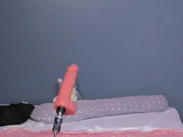 Chaturbate Adult Video Chat of lillie_berry