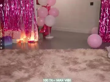 Chaturbate Free Porn Cam of mon1_day