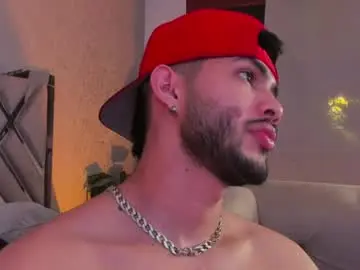 Chaturbate Live Sex Cam of vincentblack_