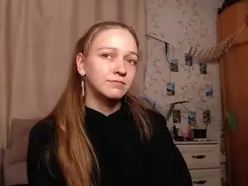 Chaturbate Adult Webcams of adelin_maxwell