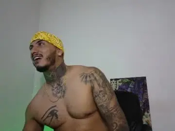 Chaturbate Sex Cam of andy_love97
