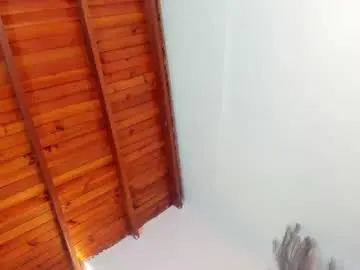 Chaturbate Sex Cam of emmaray3