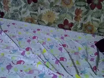 Chaturbate Live Sex Cam of lora_amor