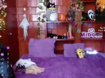 Chaturbate Live Sex Cam of midoriquinn