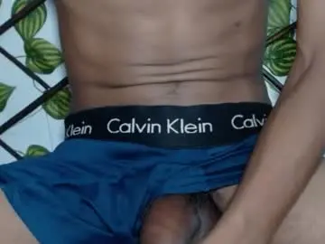 Chaturbate Adult Video Chat of mynegrito001