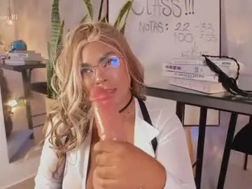 Chaturbate Free Live Porn of nicolemorelli2