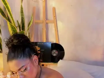 Chaturbate Sex Cam of nicolemorelli2