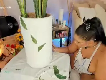 Chaturbate Live Sex of nicolemorelli2