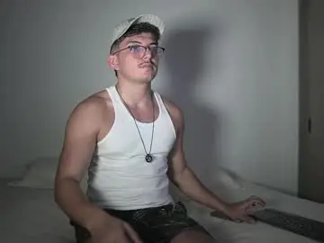 Chaturbate Free Porn Cam of simoon_01