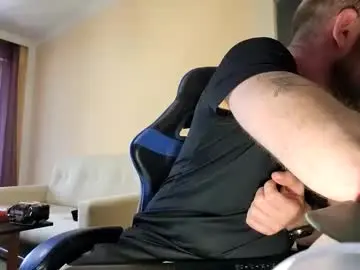 Chaturbate Free Porn Cam of bigtimeruin1995