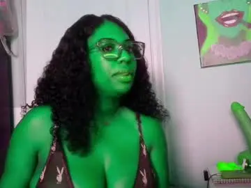 Chaturbate Live Sex Cam of cyndylouwho