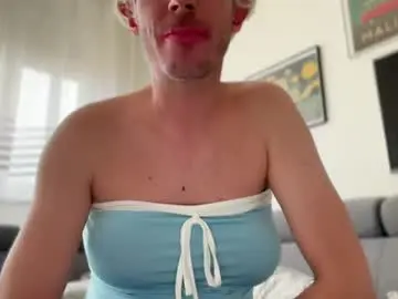 Chaturbate Free Porn Cam of mrmooser42