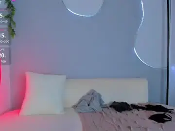 Chaturbate Watch Live Sex Cams of sophiee_s