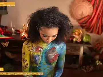 Chaturbate Live Porn of amnie_